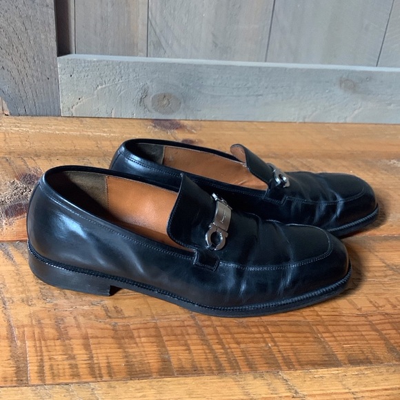 Salvatore Ferragamo Black Leather Loafers - Picture 2 of 16